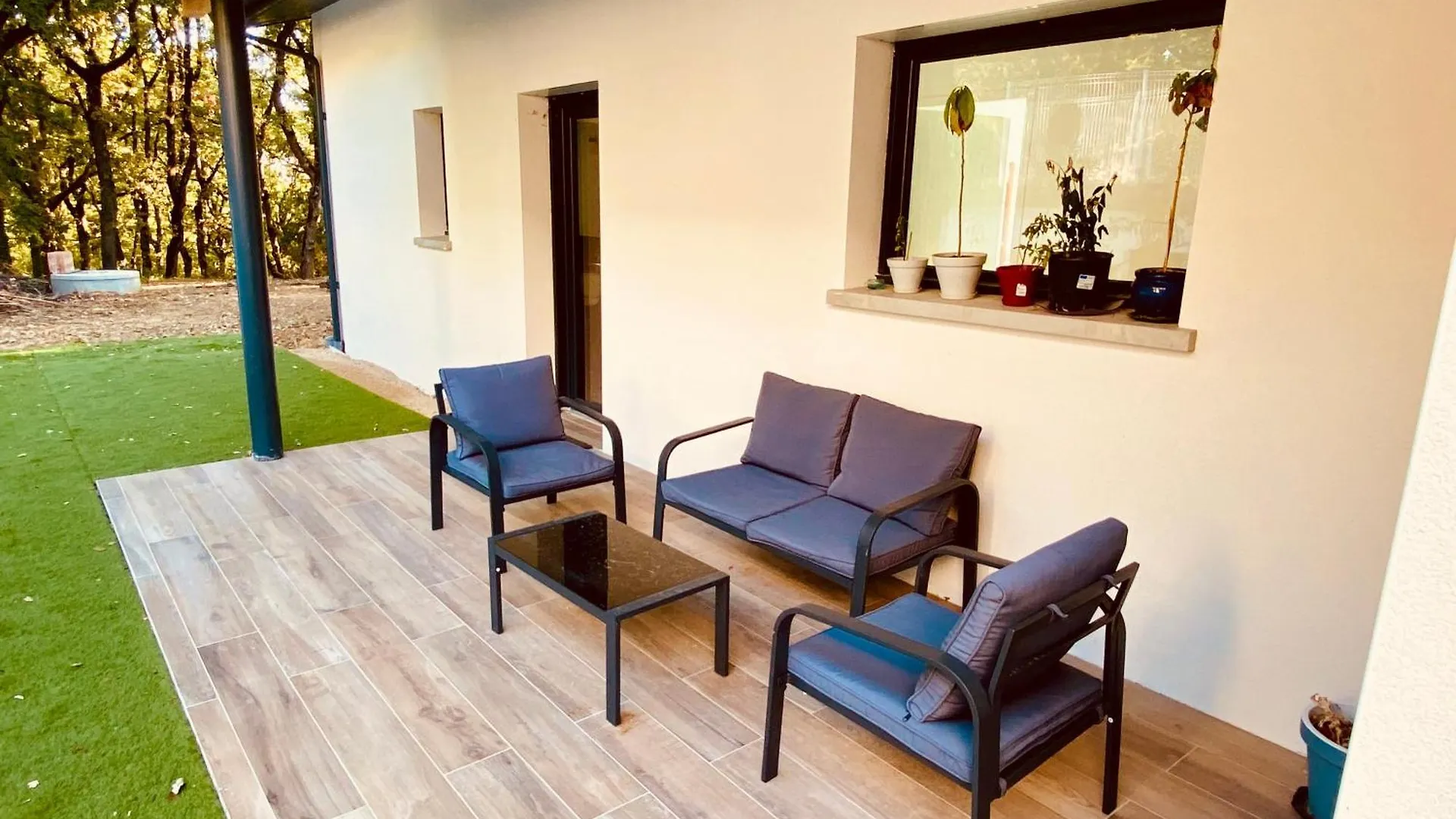 Love Room Avec Jacuzzi Interieur Proche Blagnac Aussonne France