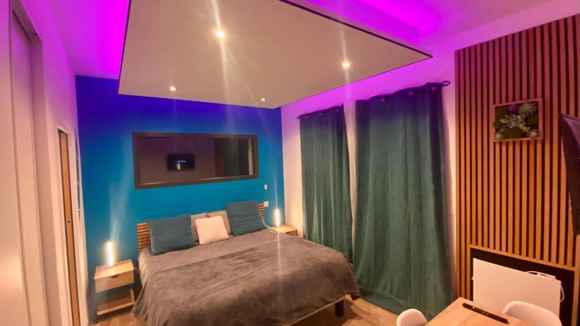 Love Room Champetre Secteur Meett Aussonne 0*,  France